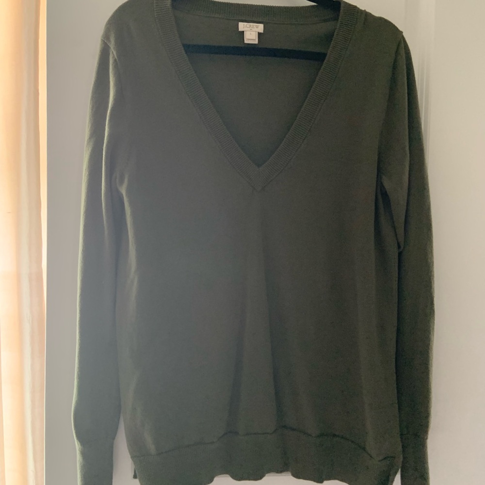 Dark green Jay crew sweater.